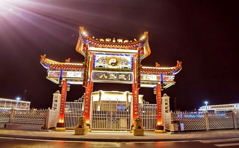 去新疆要花多少錢？新疆旅游包車多少錢一天？